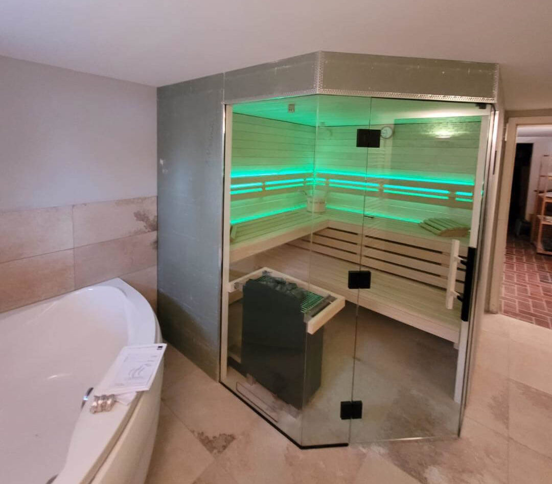 Muether-Sauna-im-Bad